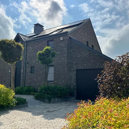 Les Scailletons à - Ardenne Belge * Neufchâteau